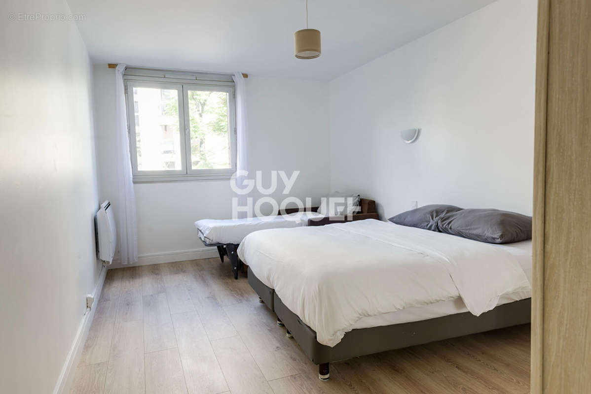 Appartement à PARIS-19E