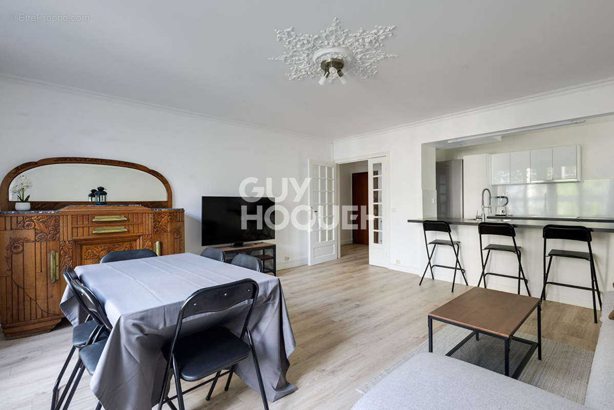 Appartement à PARIS-19E