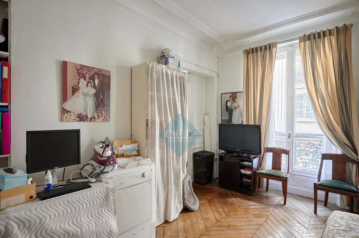 Appartement à PARIS-10E