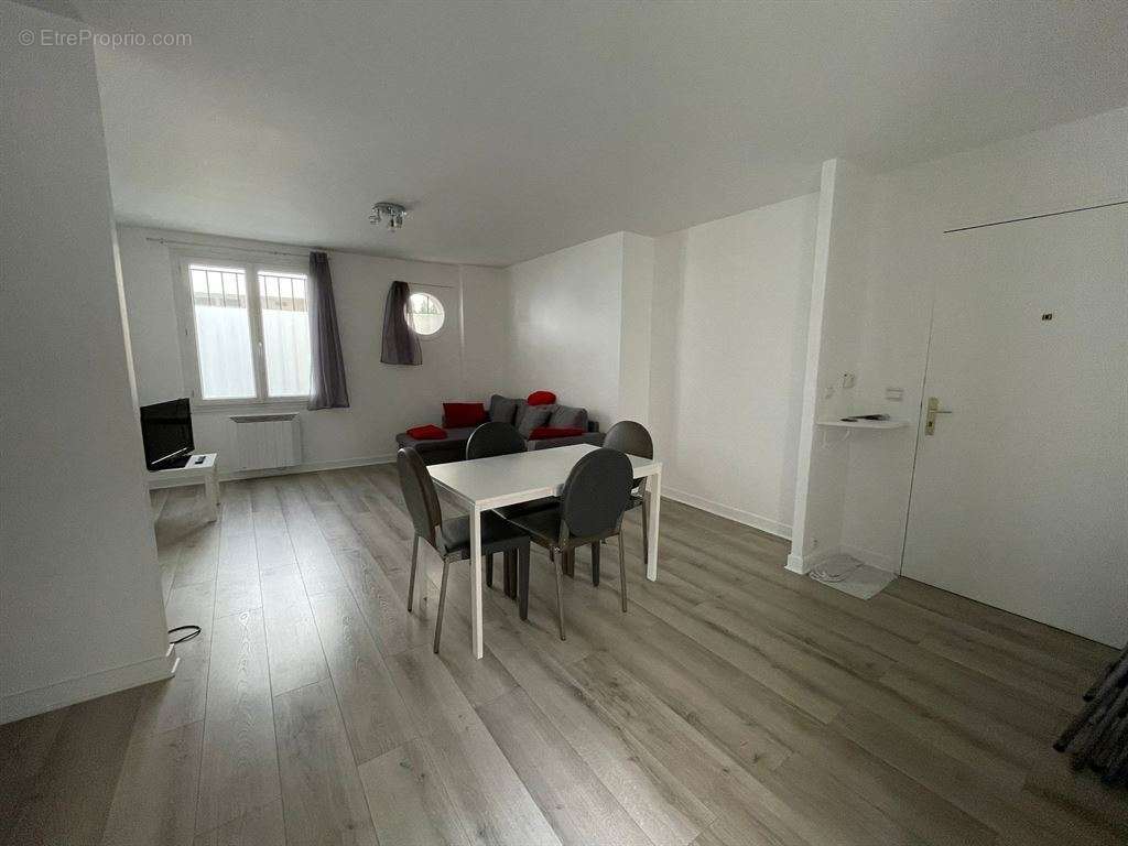 Appartement à PUTEAUX