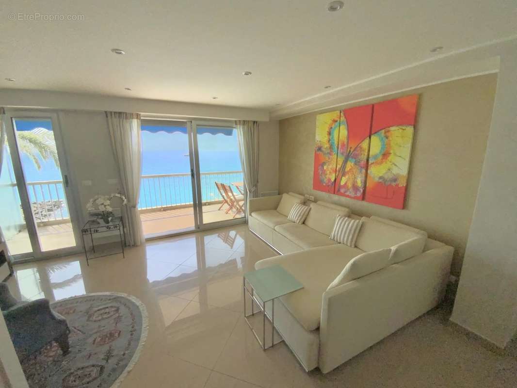 Appartement à MENTON