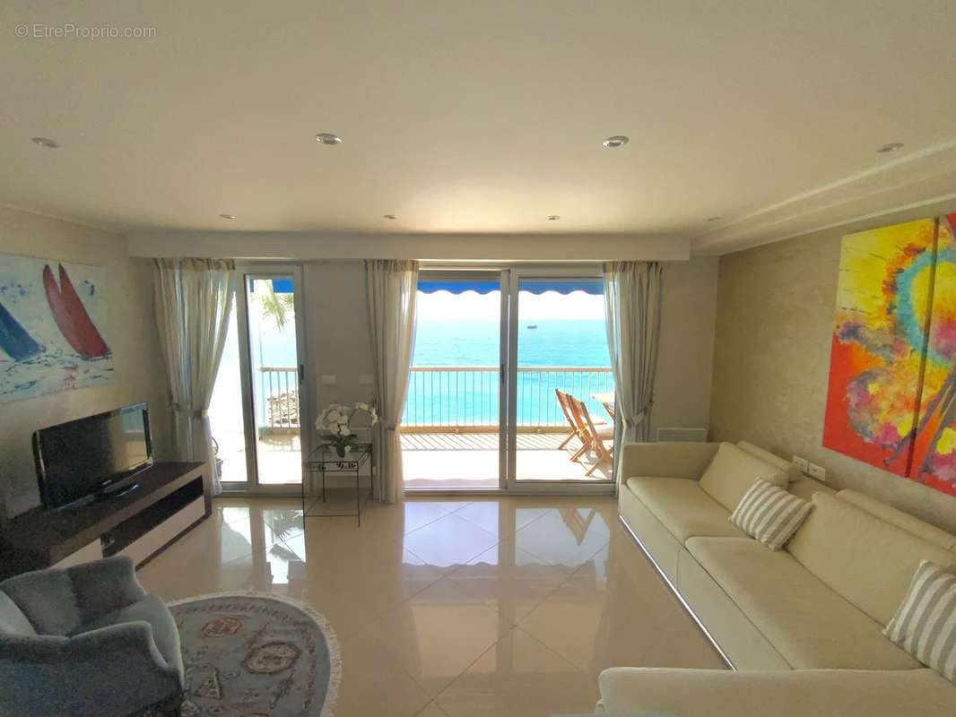 Appartement à MENTON