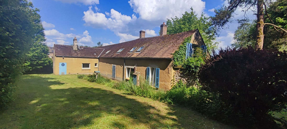 Maison à SAINT-MARTIN-DU-TERTRE