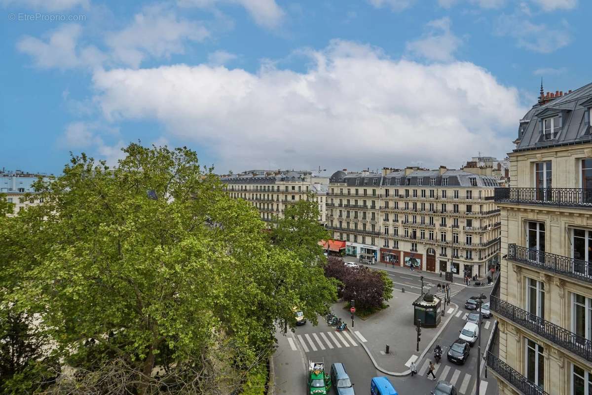 Appartement à PARIS-9E