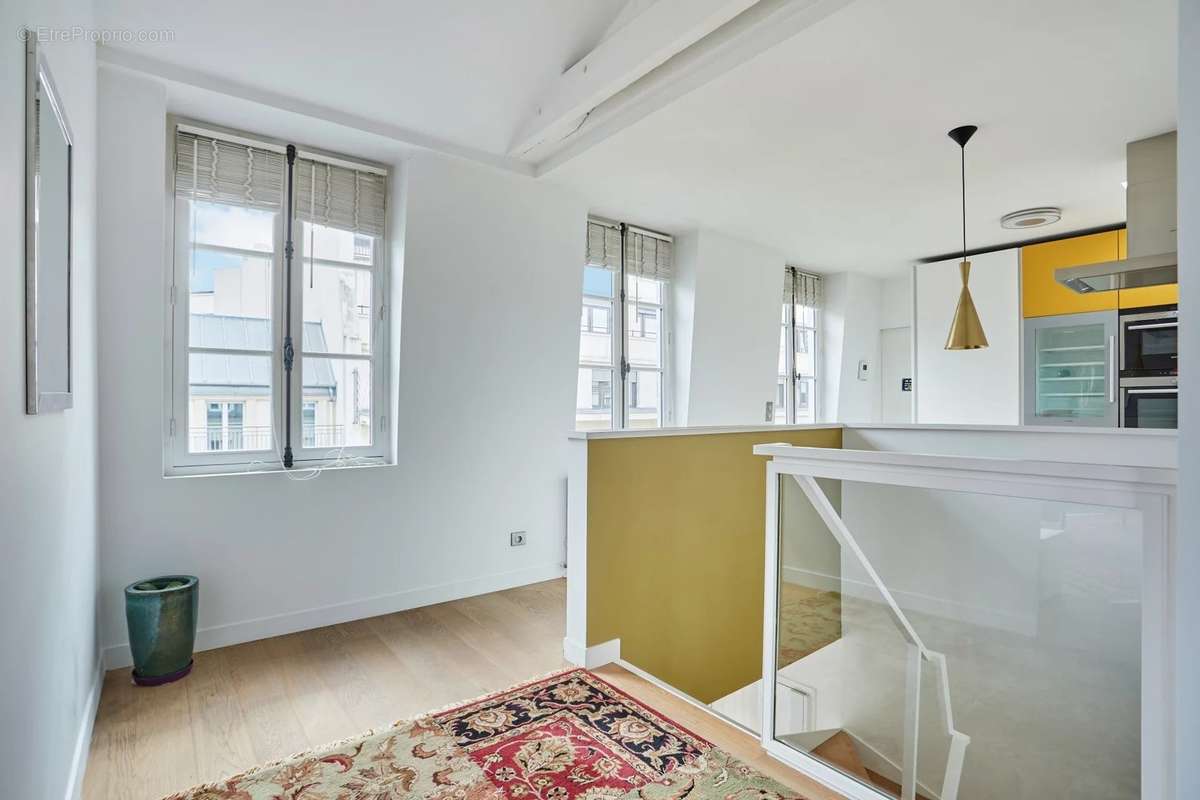 Appartement à PARIS-9E