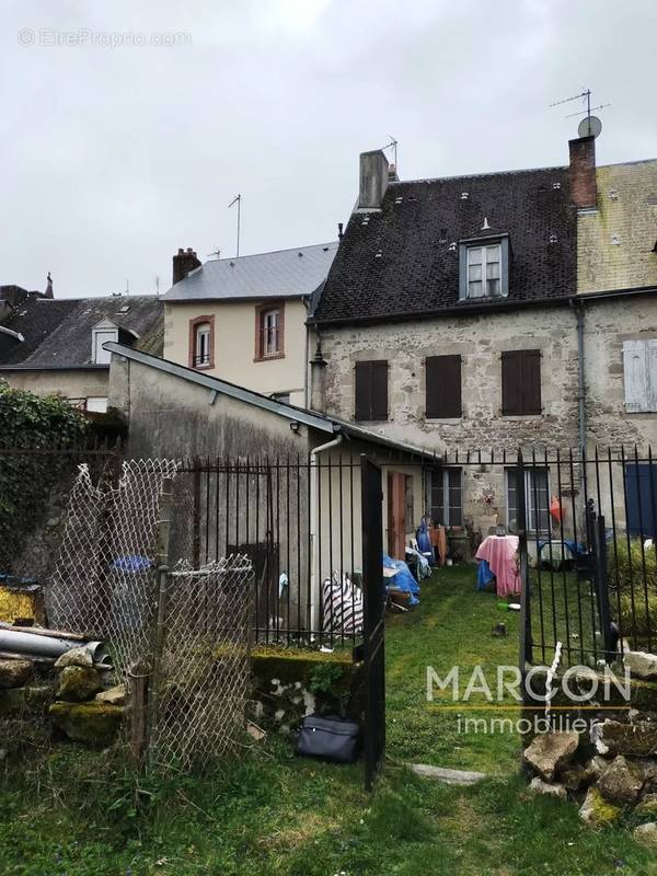 Appartement à LA SOUTERRAINE