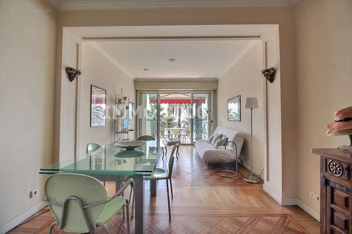 Appartement à NICE