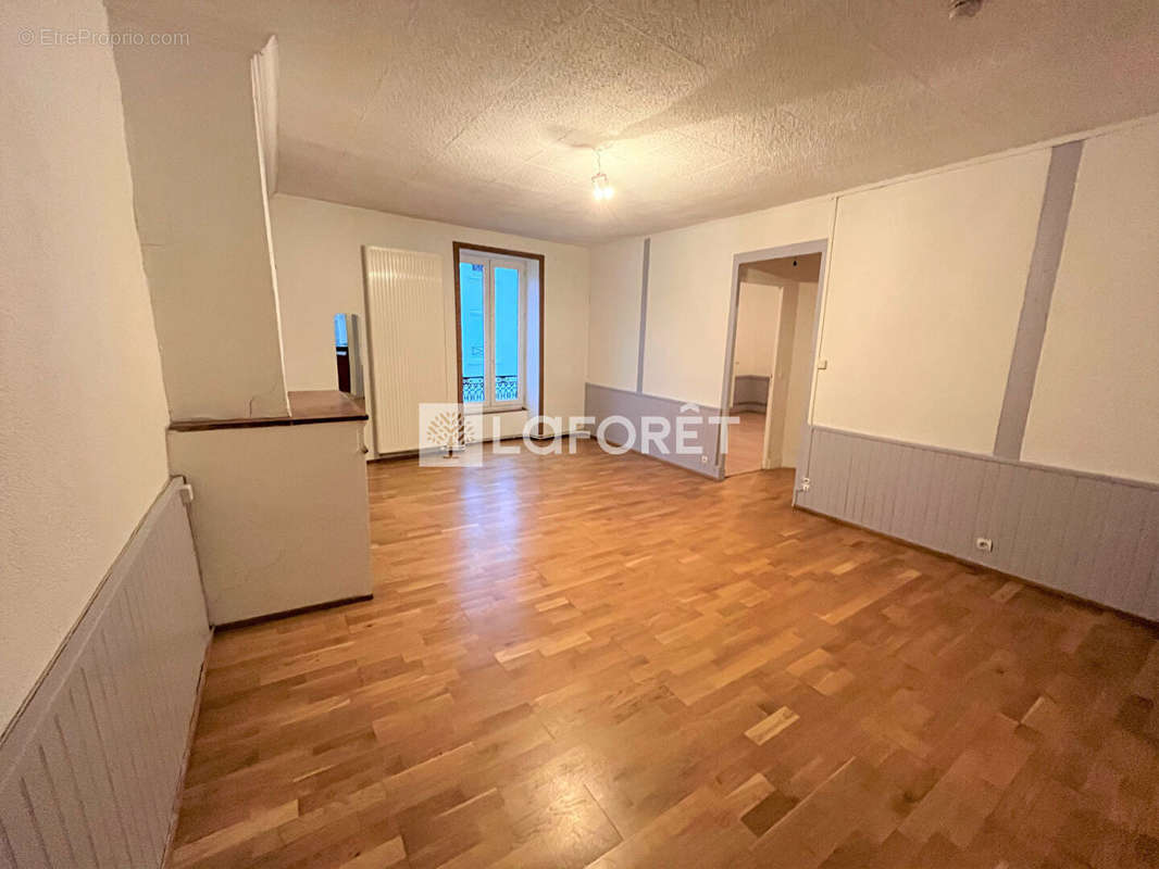 Appartement à GIVORS