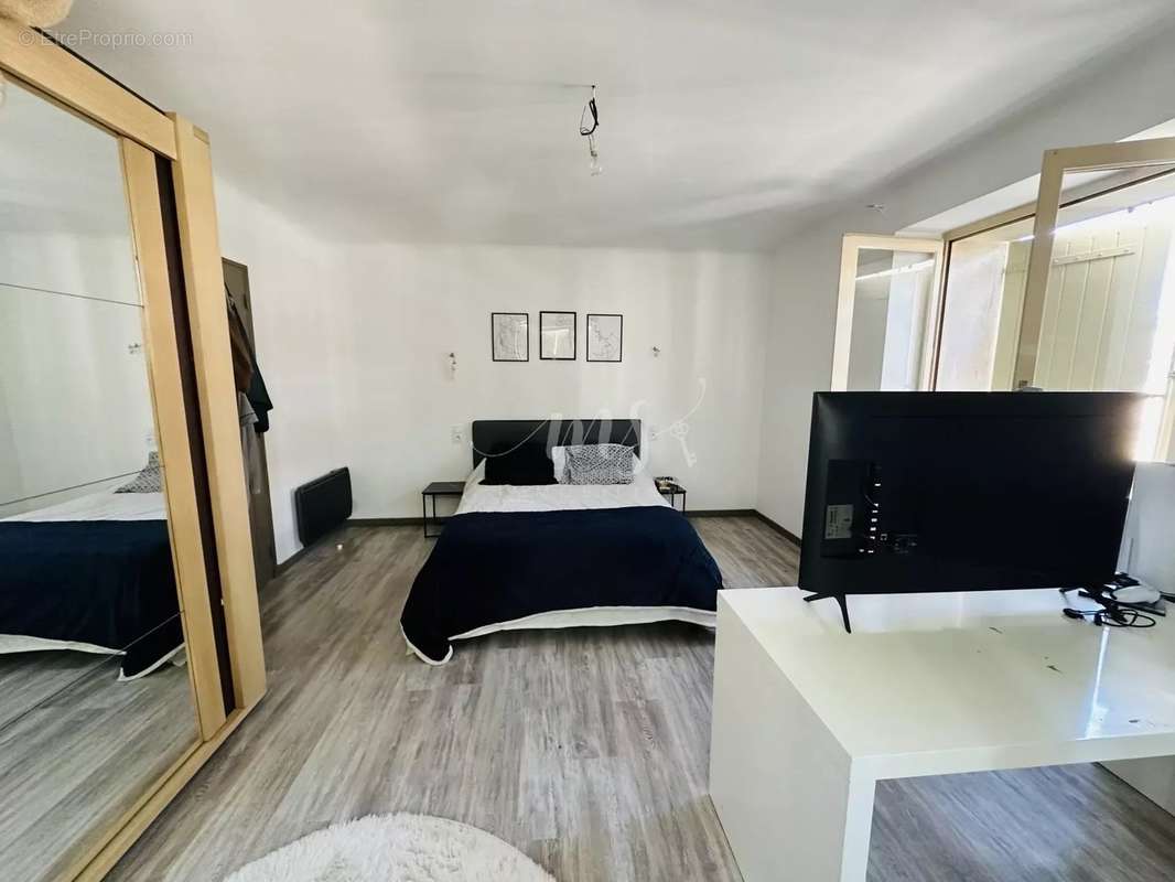 Appartement à CABANNES