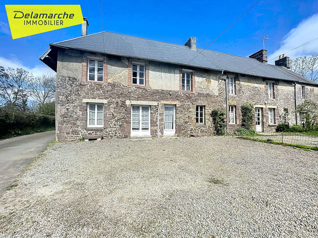 Maison à SAINT-DENIS-LE-GAST