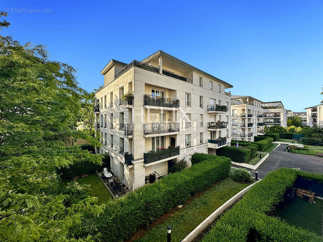 Appartement à SAINT-CYR-L&#039;ECOLE