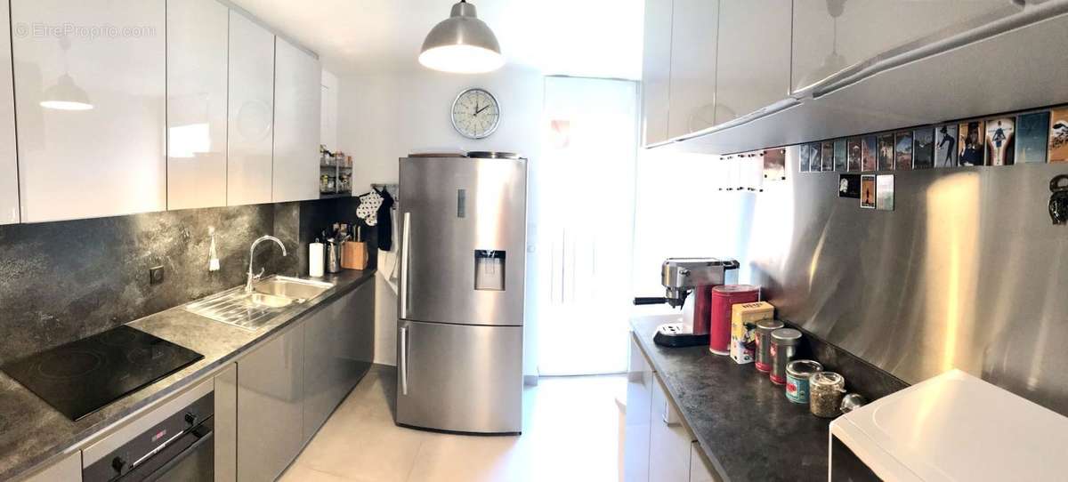 Cuisine - Appartement à ROQUEBRUNE-CAP-MARTIN