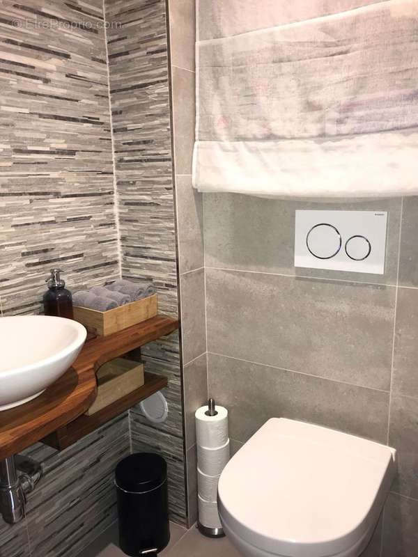 WC - Appartement à ROQUEBRUNE-CAP-MARTIN