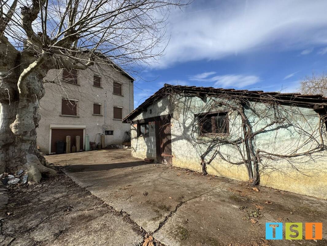 Maison à ENCAUSSE-LES-THERMES