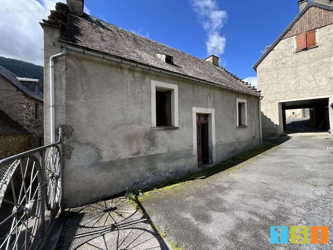 Maison à CASTILLON-DE-LARBOUST