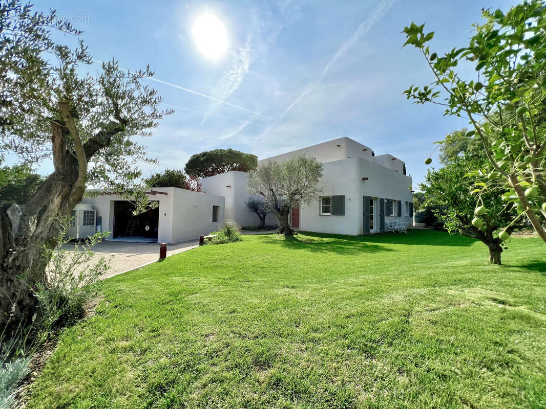 Maison à GRIMAUD