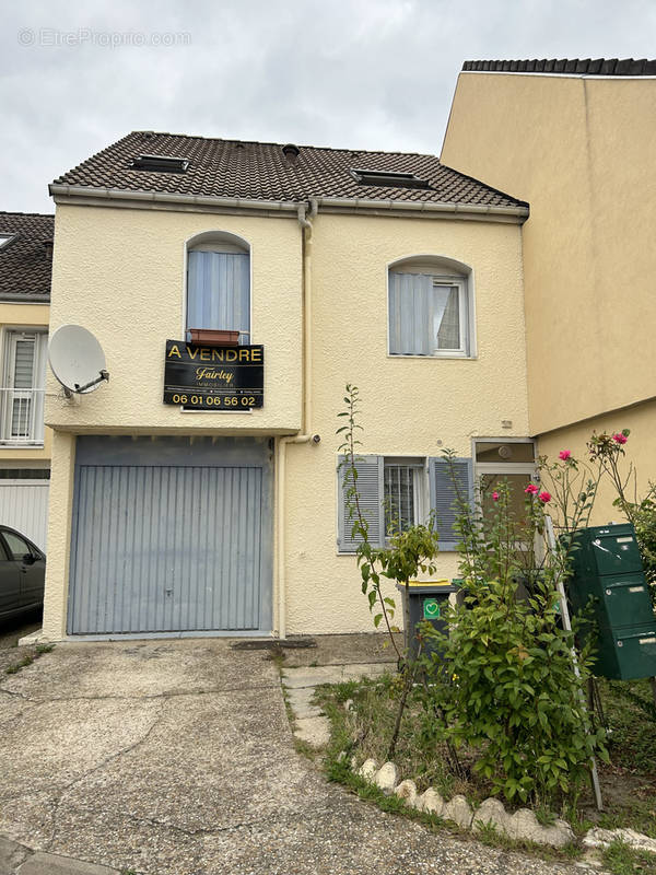 Maison à MONTIGNY-LES-CORMEILLES