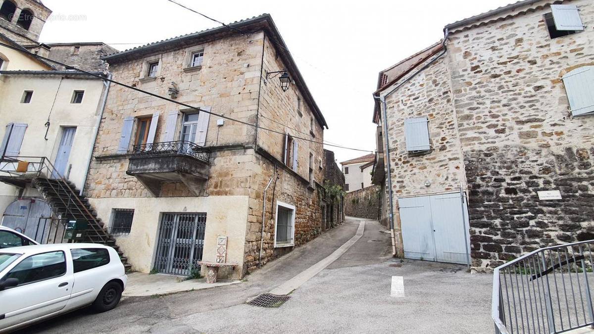 Maison à LAURAC-EN-VIVARAIS