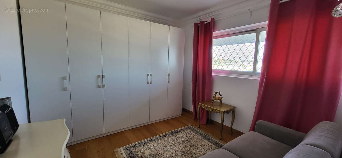 Appartement à VILLENEUVE-LOUBET