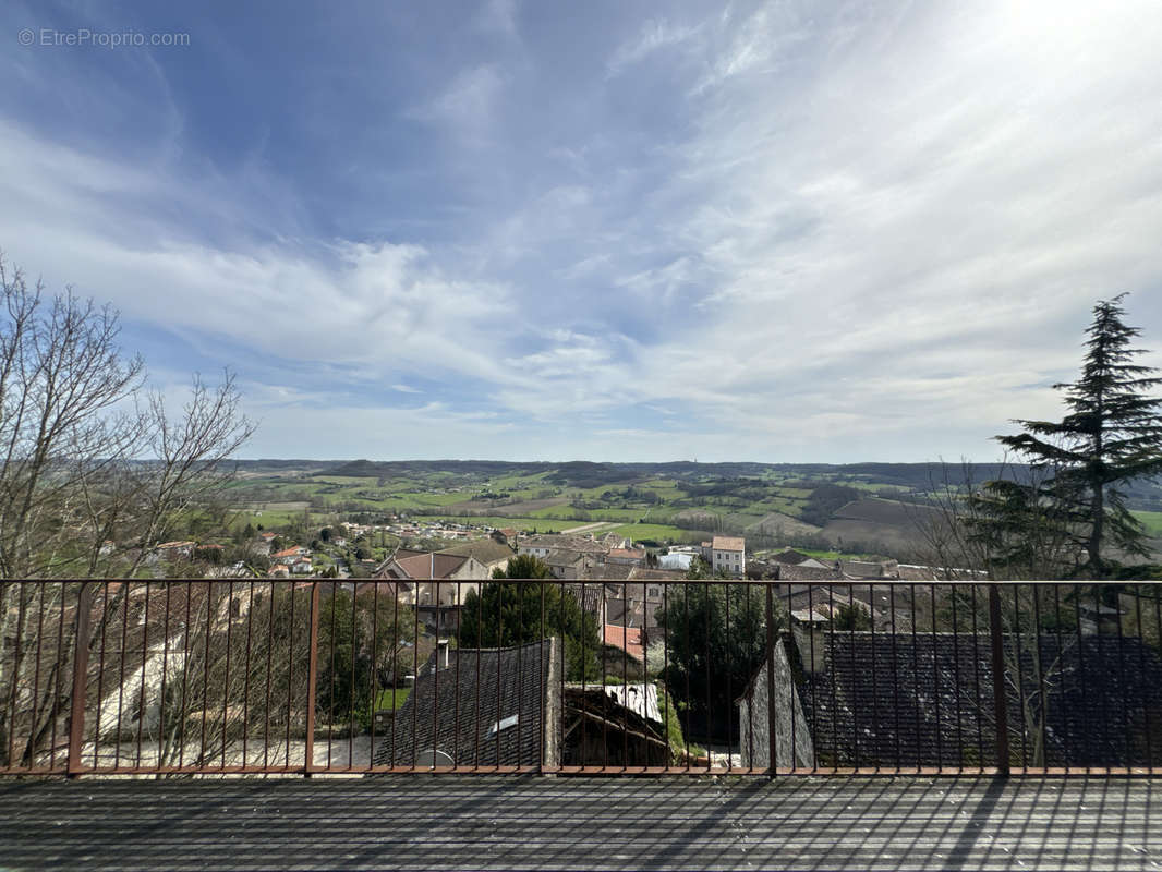 Maison à PENNE-D&#039;AGENAIS