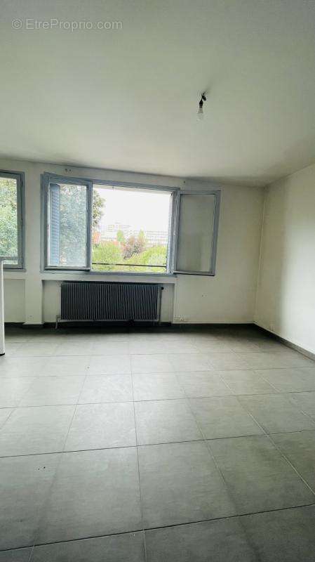 Appartement à VILLEURBANNE