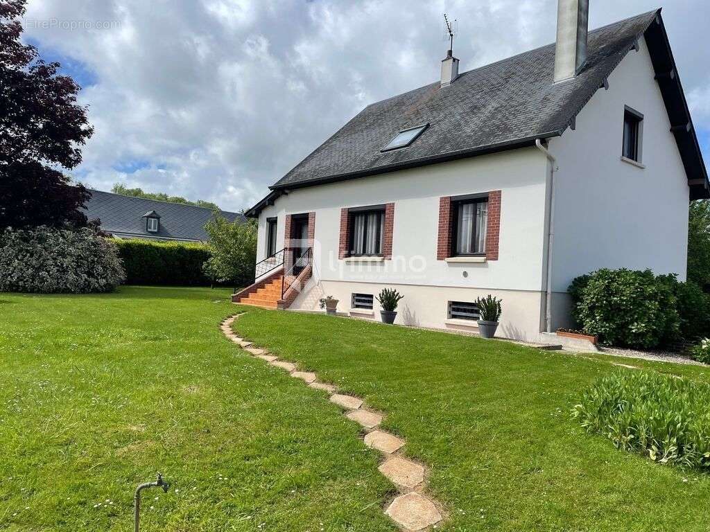 Maison à BOISSEY-LE-CHATEL