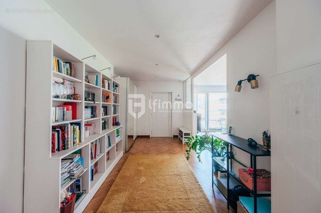 Appartement à MARSEILLE-8E