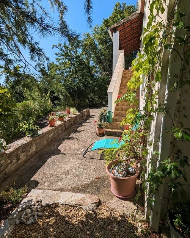 Maison à LAMALOU-LES-BAINS