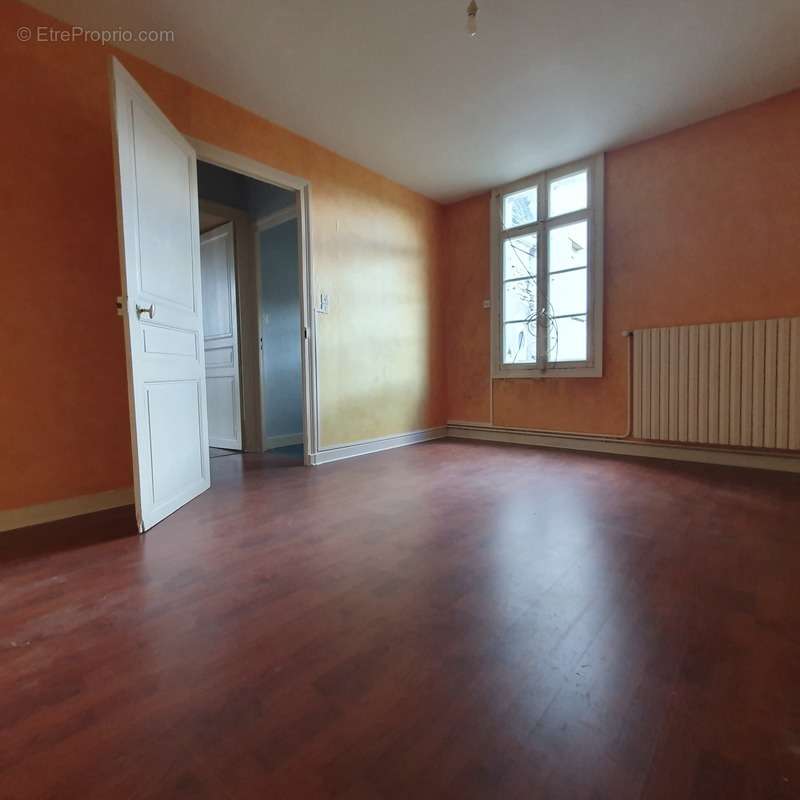 Appartement à DESCARTES