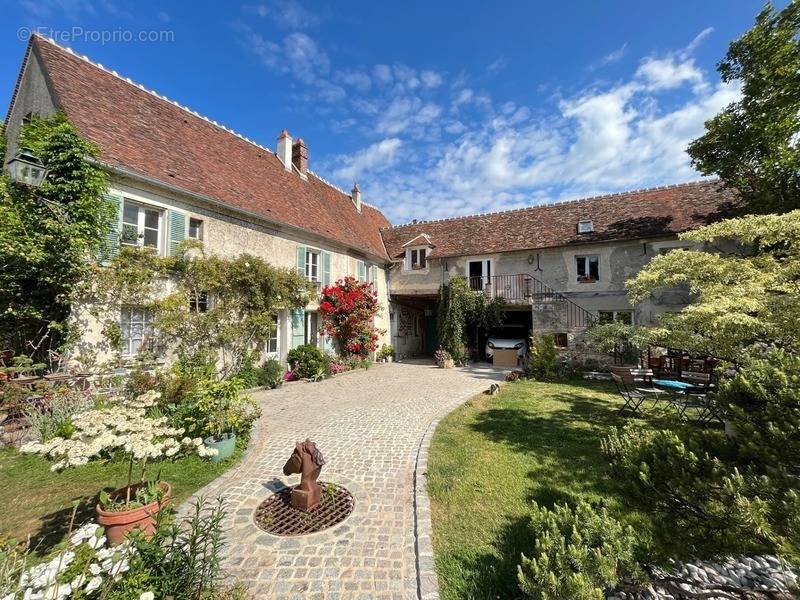 Maison à LA FERTE-SOUS-JOUARRE