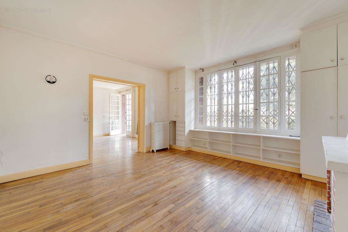 Appartement à AULNAY-SOUS-BOIS