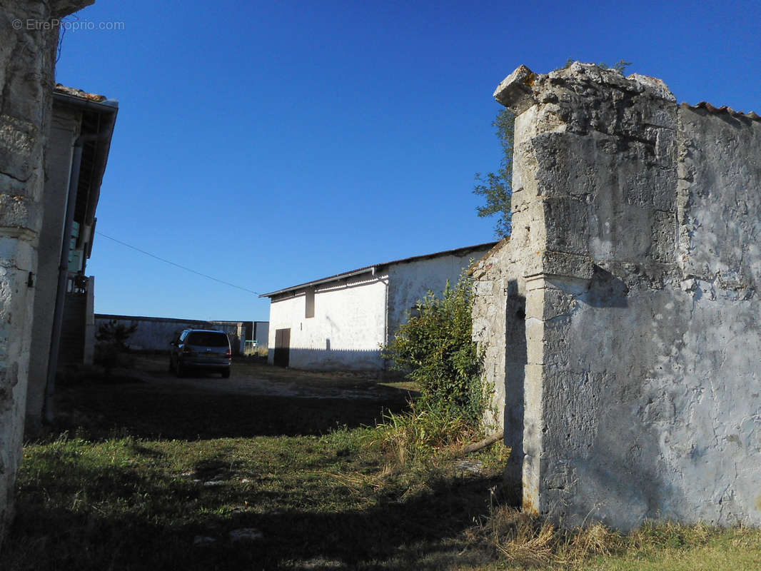 Maison à LAVARDAC