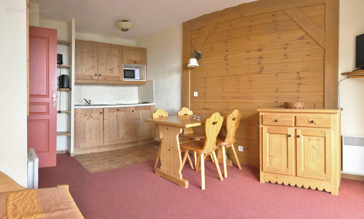 Appartement à LE CHATEL