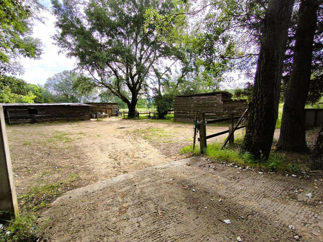 Terrain à TRESQUES