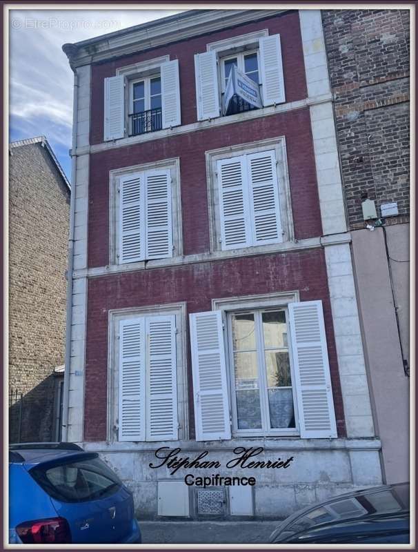 Appartement à VOUZIERS