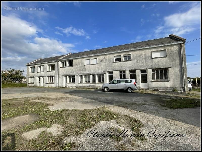 Maison à MAZIERES-EN-GATINE