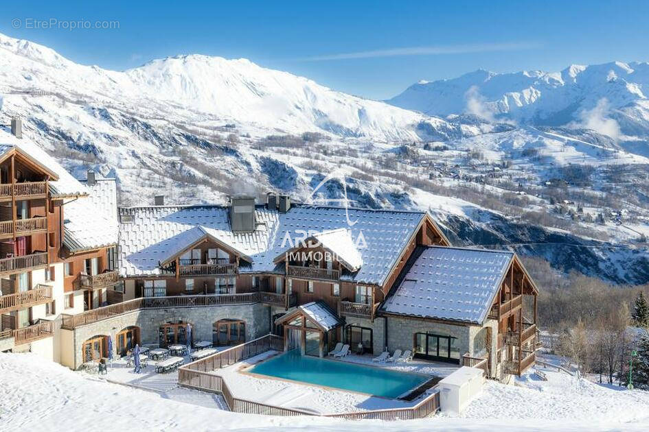 Appartement à LE CHATEL