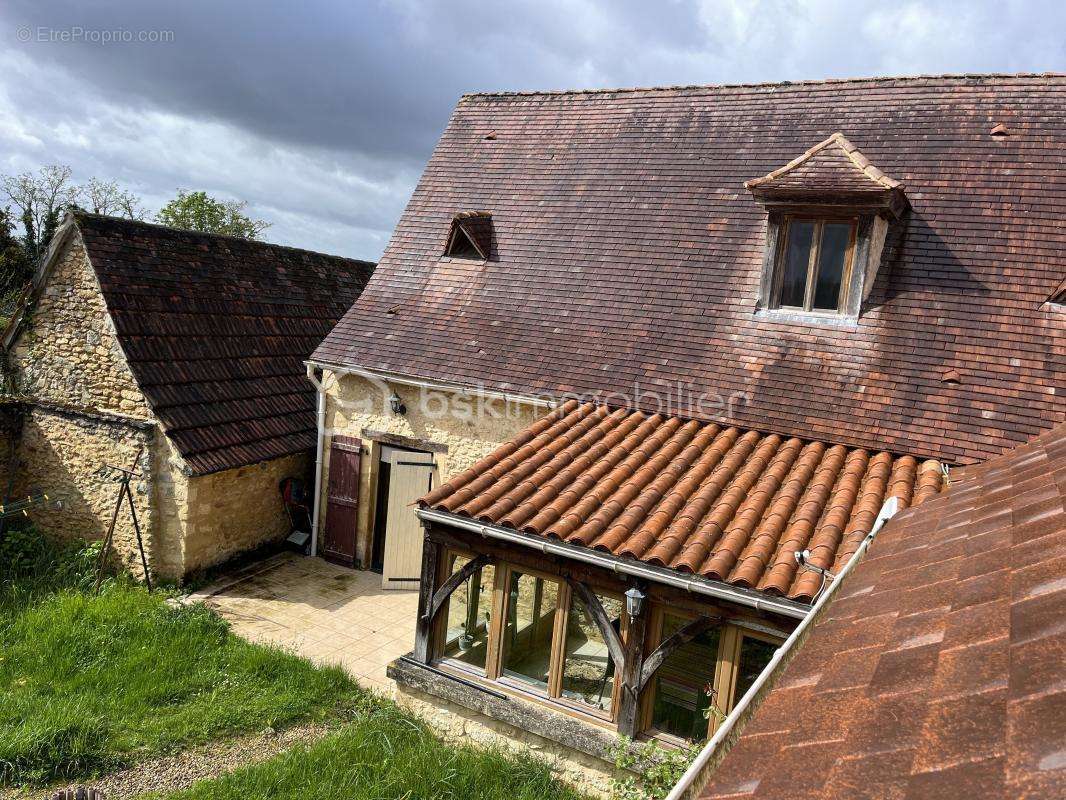 Maison à SAVIGNAC-DE-MIREMONT