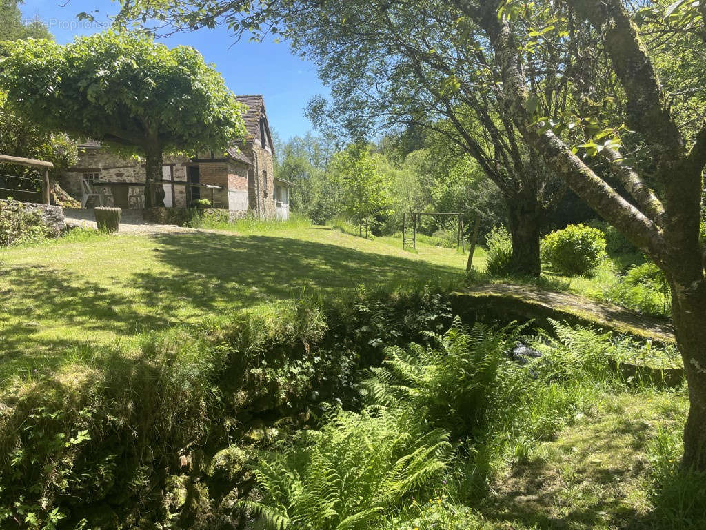 Maison à SAINT-SORNIN-LAVOLPS