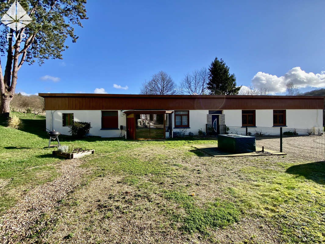 Maison à CANY-BARVILLE