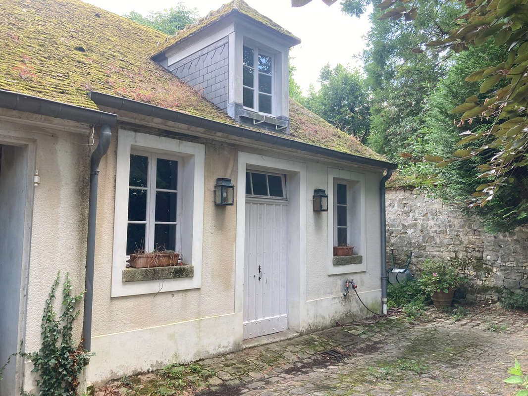 Maison à FONTAINEBLEAU