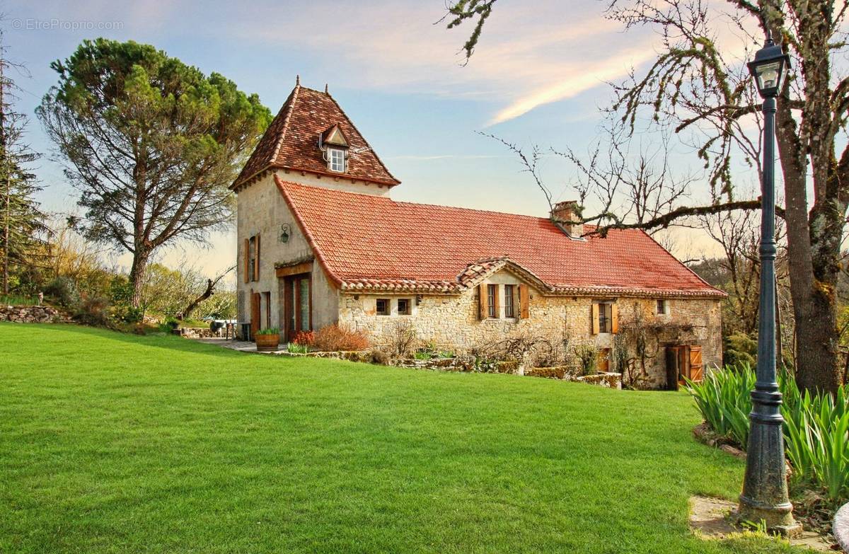 La Maison - Maison à FRAYSSINET