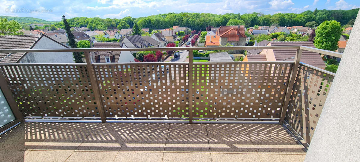 Appartement à TREMBLAY-EN-FRANCE