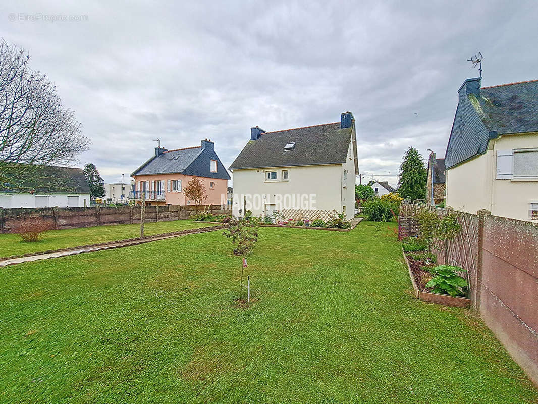 Maison à GUINGAMP