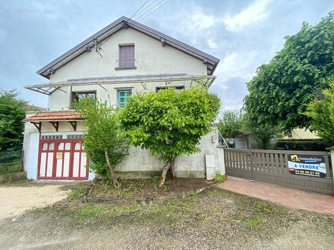 Maison à EXINCOURT