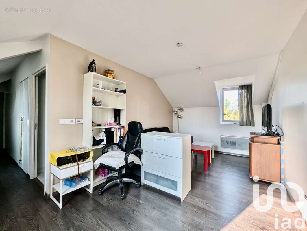 Photo 2 - Appartement à SAINT-CYR-L&#039;ECOLE