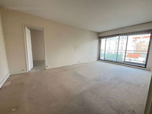 Appartement à PARIS-20E