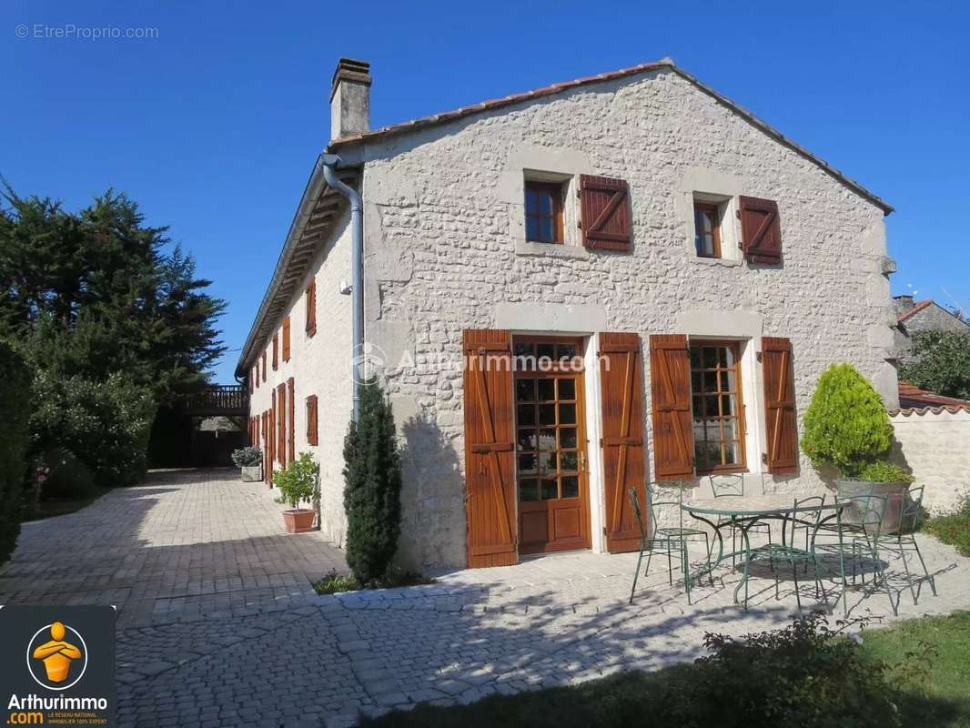 Maison à AULNAY