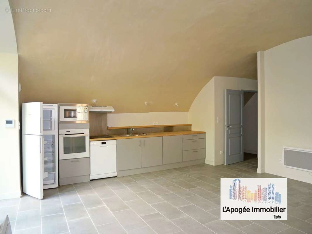 Appartement à UZES