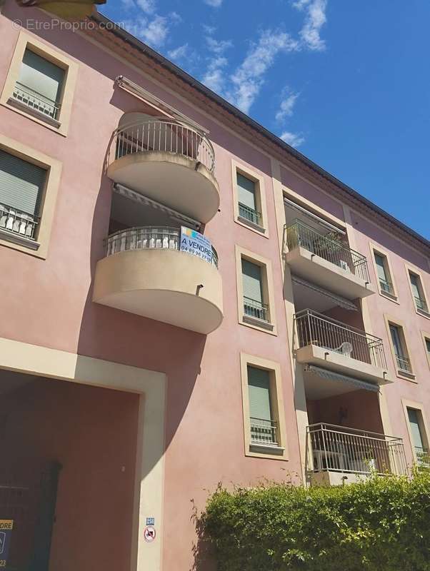 Appartement à SANARY-SUR-MER